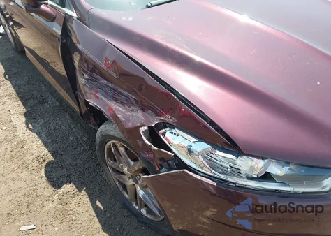 2013 Ford Fusion Se z USA, uszkodzony, nr VIN 3FA6P0H72DR214331